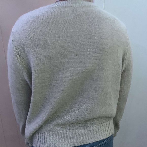 Light tan sweater - Picture 2 of 2